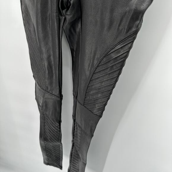 SPANX NWT Faux Leather Moto Leggings in Very Black // XS - Picture 7 of 13